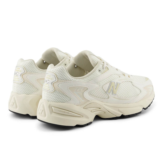 New Balance 725